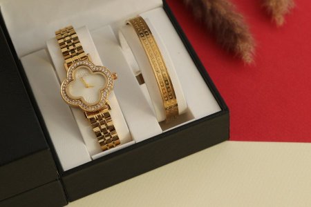 Women watch sets-W.S.B.32