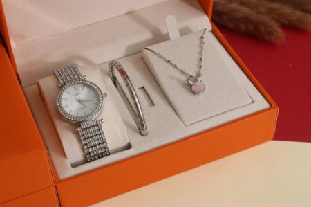 Women watche set -w.w.s.65