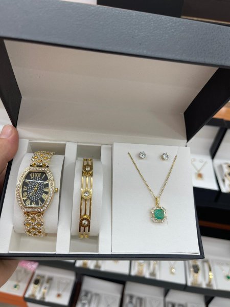 Women watche set -w.w.s.96