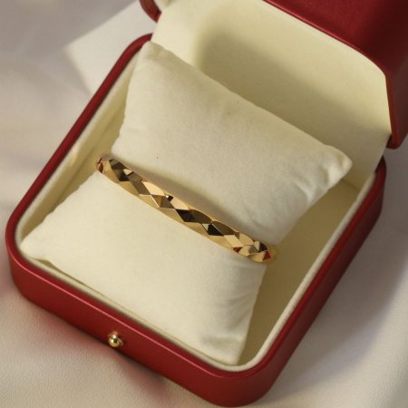 Bracelet-B.00